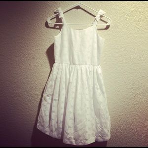 Gymboree White Floral Dress
